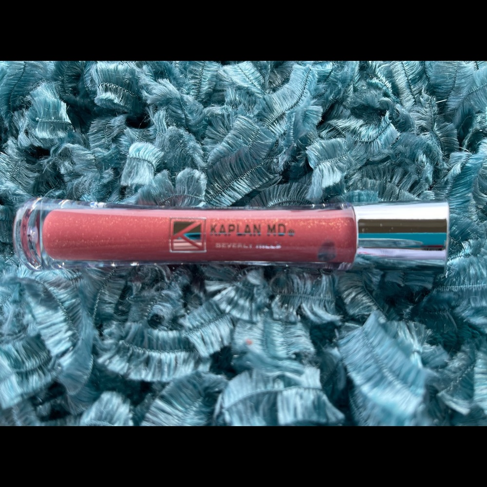 NWT Kaplan MD Beverly Hills 20 lip gloss